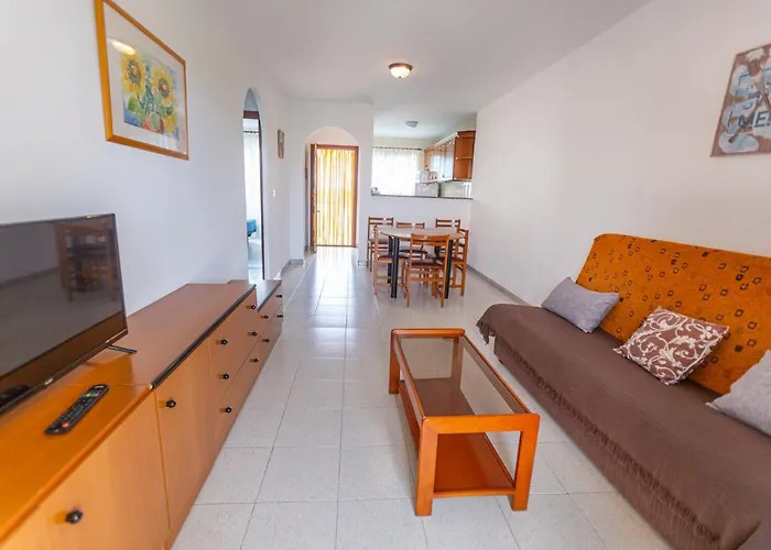 Apartamentos Aigua Oliva